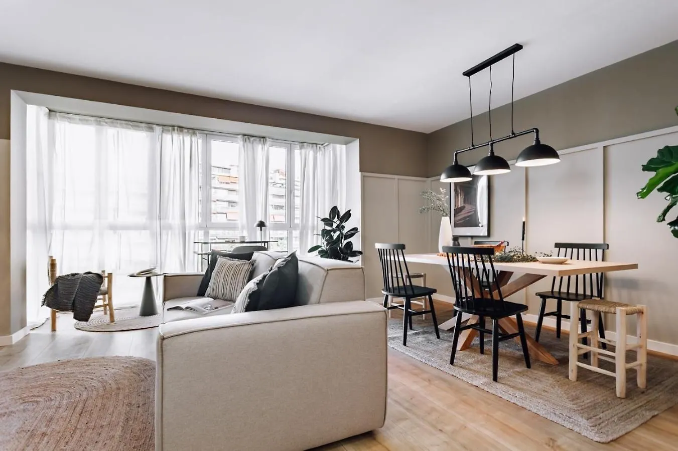 Loja - 2 Bedrooms In Sant Antoni バルセロナ