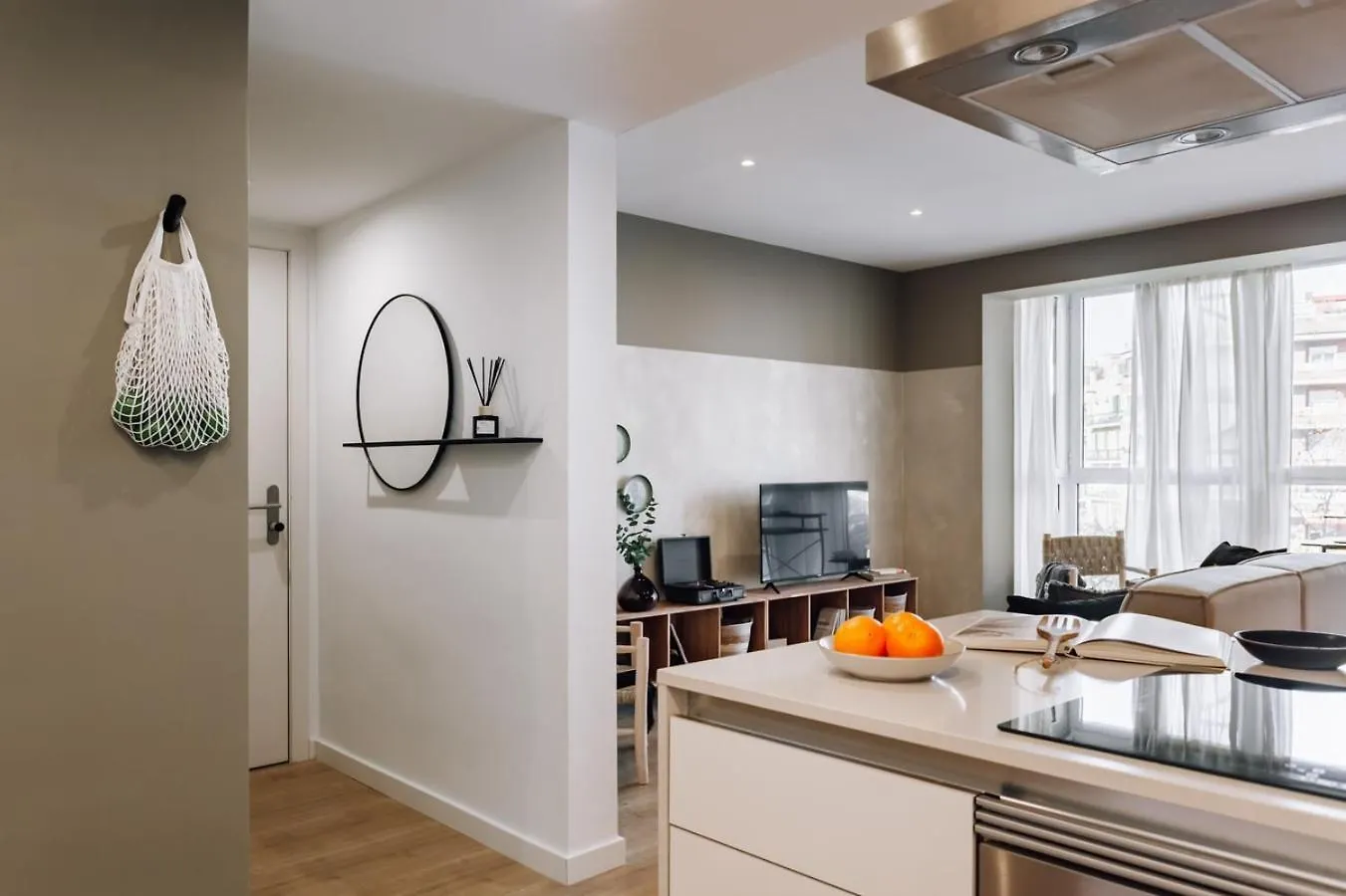 Apartment Loja - 2 Bedrooms In Sant Antoni Barcelona